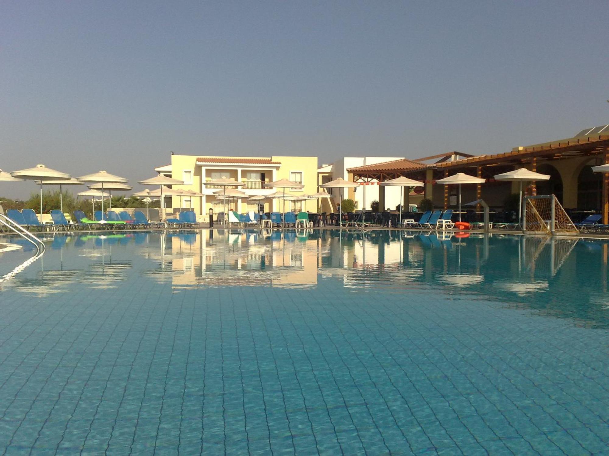 Aktea Beach Village Ayia Napa Bagian luar foto