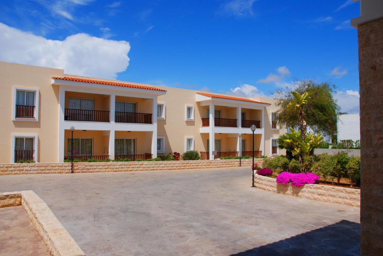 Aktea Beach Village Ayia Napa Bagian luar foto