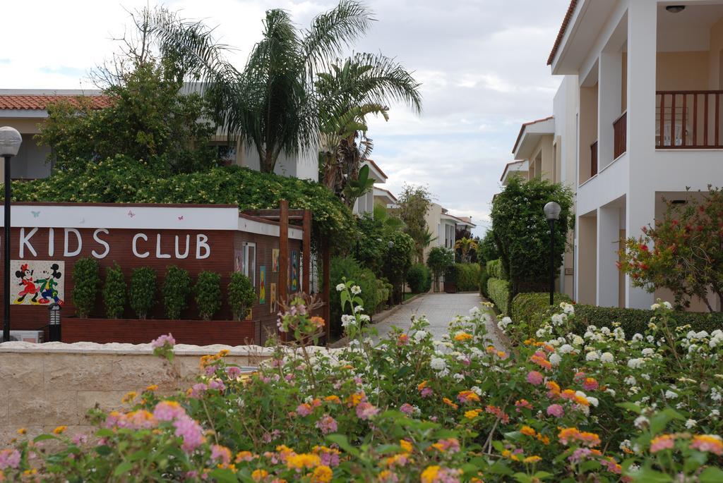 Aktea Beach Village Ayia Napa Bagian luar foto