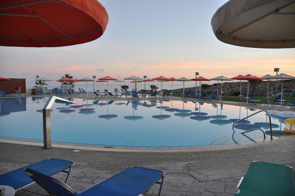 Aktea Beach Village Ayia Napa Bagian luar foto